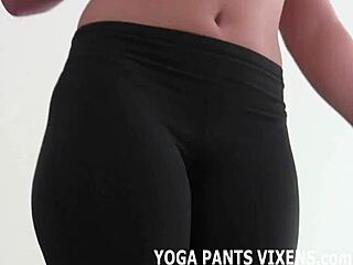 Jerking off in Yoga Pants: A Muscular and Seductive Experience