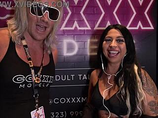 Mia Mors v rozhovore na Miami Exxxotica 2022